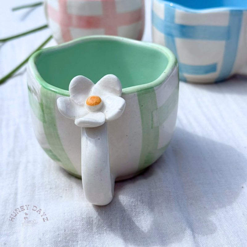 Green Blooming 3D Flower Grid Mug