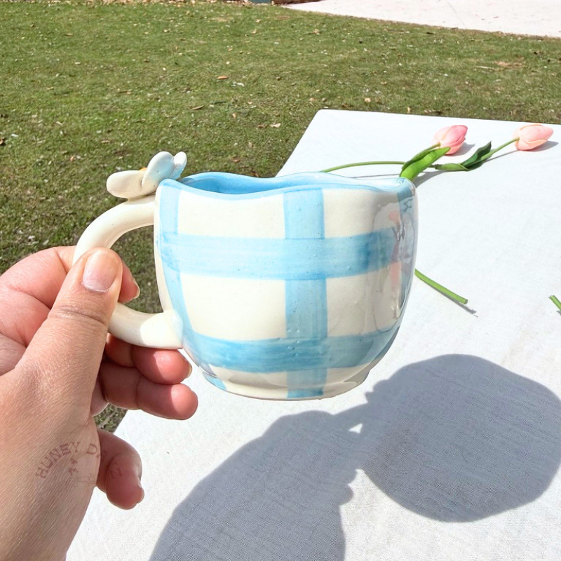 Blue Blooming 3D Flower Grid Mug